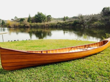 Real High Quality Canadian Cedar Canoe With Ribs 16 feet Online Sale