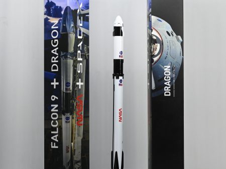 NASA Space X Falcon 9 Rocket Dragon Space Ship Spacecraft Diecast Model Cheap