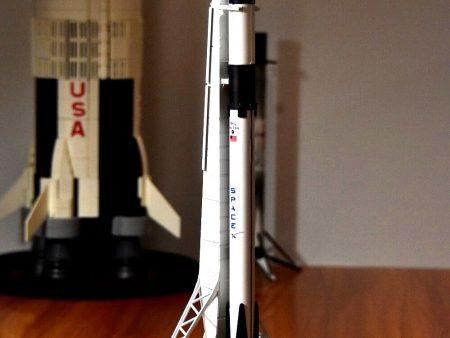 NASA SpaceX Falcon 9 Rocket Manned Dragon Space Ship on Tower Launch Pad Spacecraft Desk Top Display. For Discount